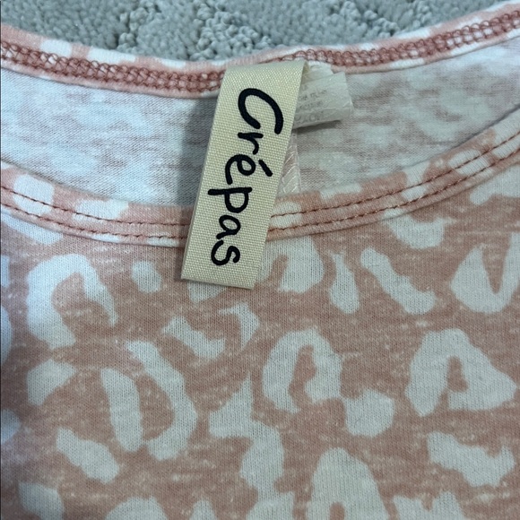 Pink Leopard Print Top - Picture 2 of 3